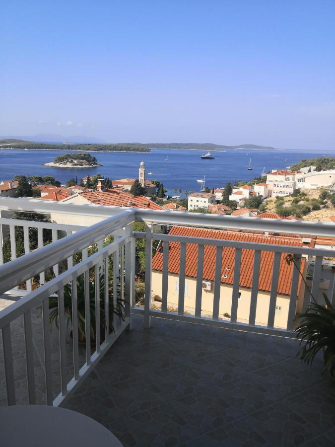 Apartments Kresic Hvar Town Eksteriør billede