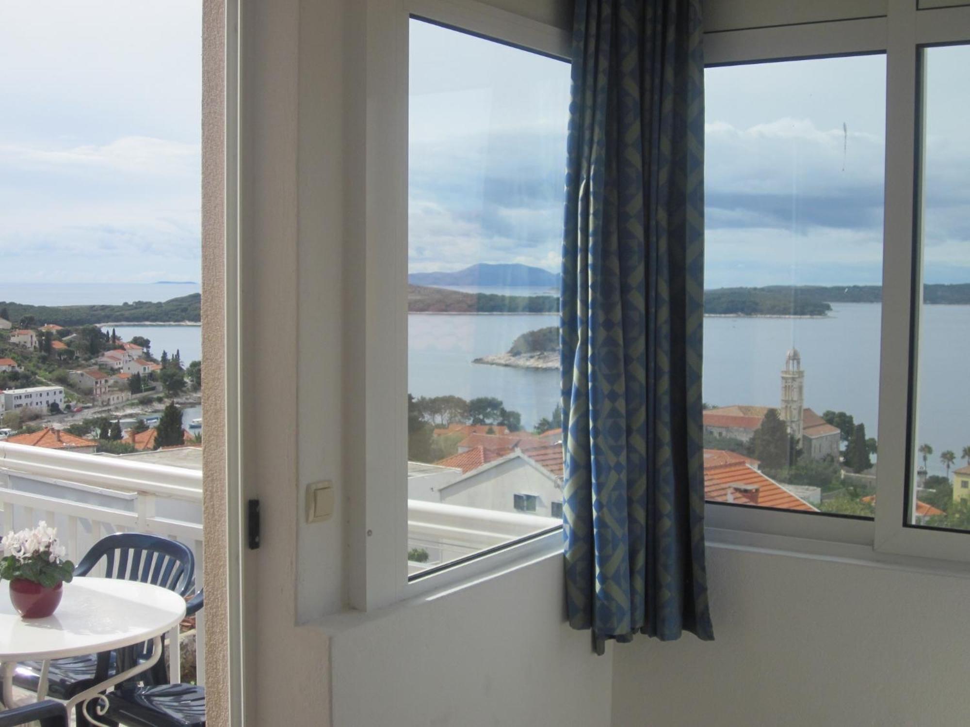 Apartments Kresic Hvar Town Værelse billede
